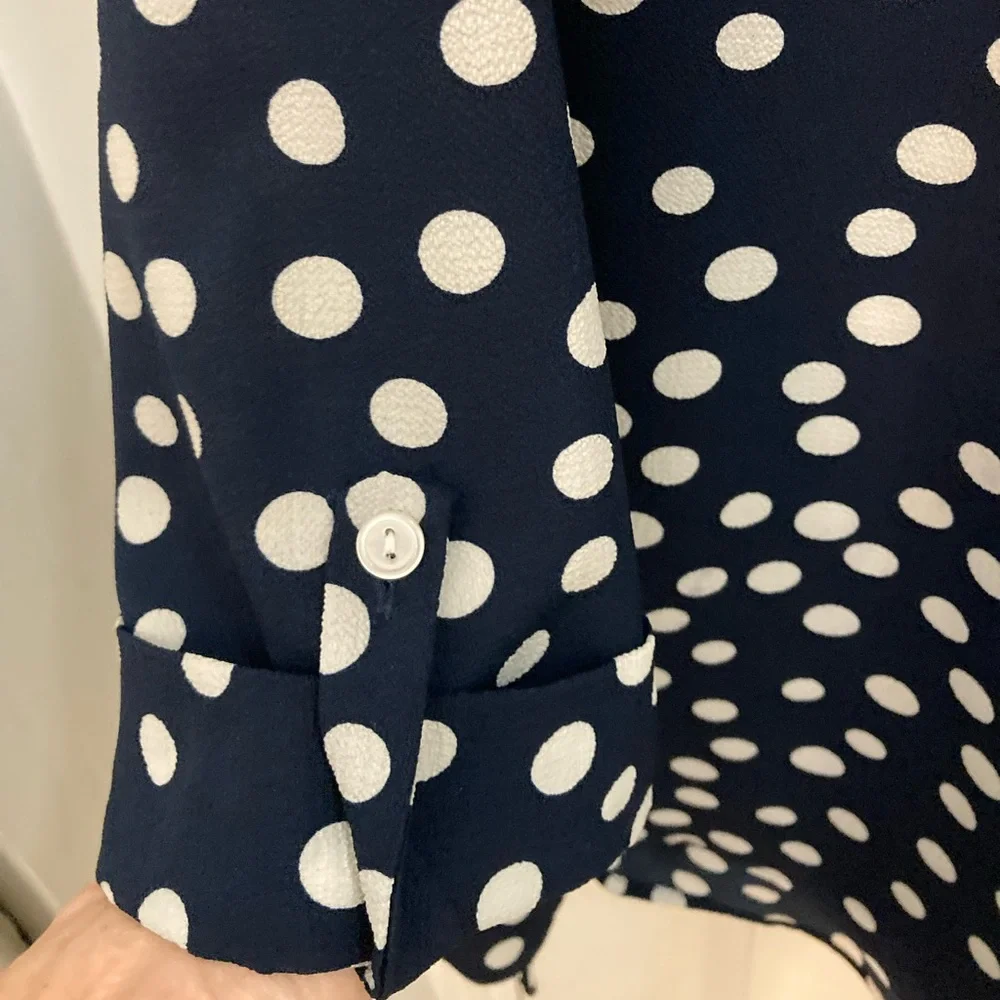 Plus size blouse - Picture 11 of 12
